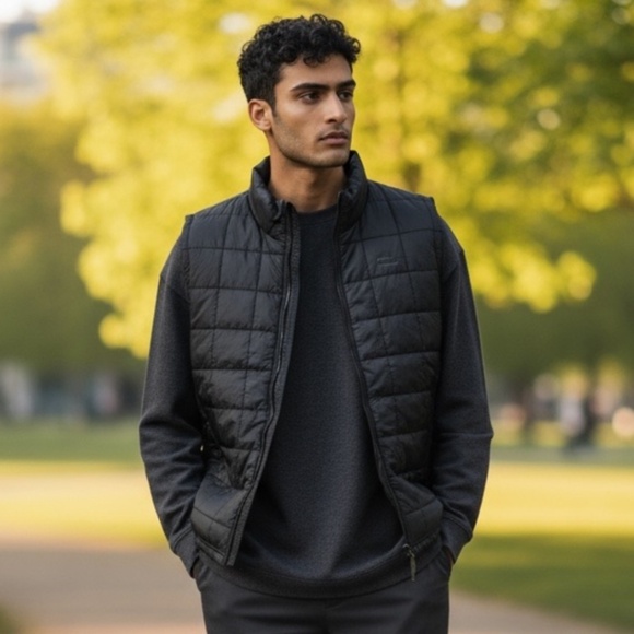 Holloway Lightweight Black Zip Up Quilted Vest Size L & XL - Picture 1 of 7